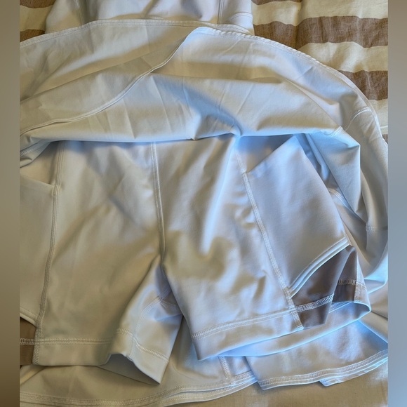 Lululemon "2022" Court Crush Dress
White Size 6 Tennis, Golfing, activewear - Picture 16 of 16
